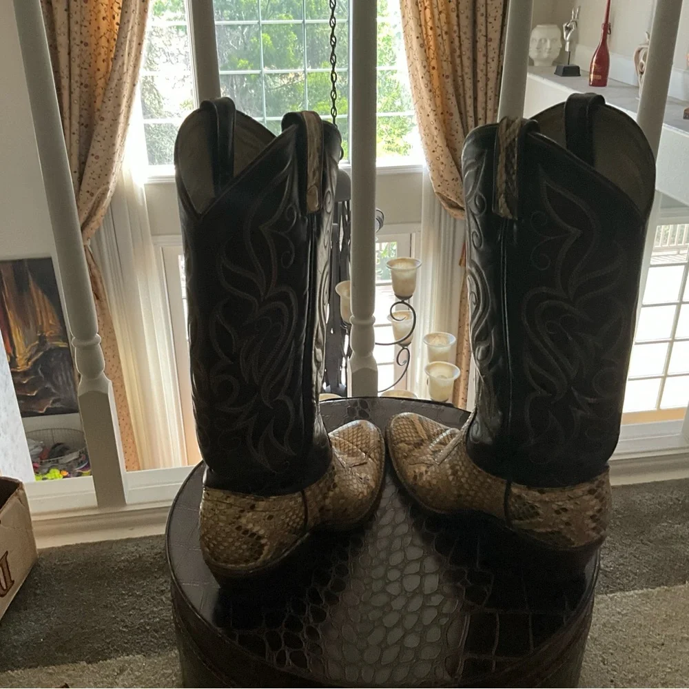 Dan Post Cowboy Boots - Picture 3 of 7